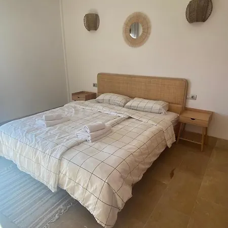 Sun Bay * سان ميغيل ذي أبونا