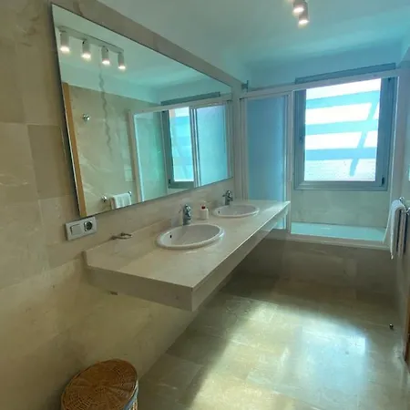 Sun Bay بيت للعطل *