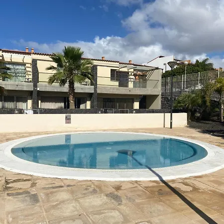 Sun Bay بيت للعطل *